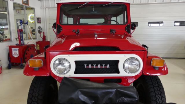 1971 Toyota Land Cruiser FJ40 - photo 6
