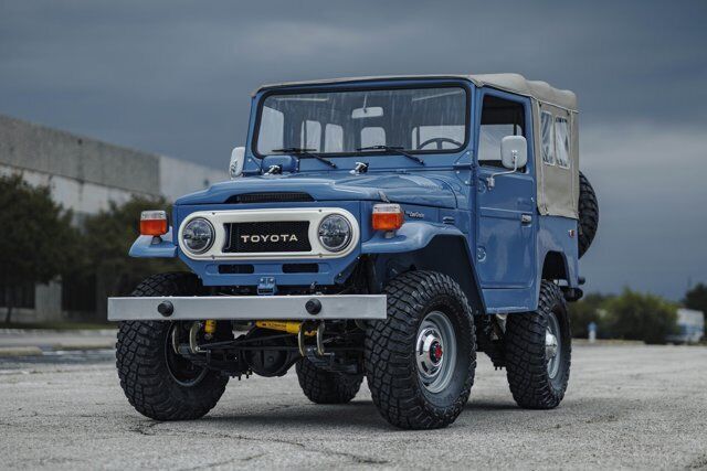 1971 Toyota Land Cruiser FJ40 Custom - 350 V8 build - photo 2