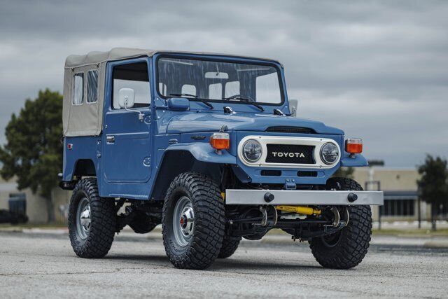 1971 Toyota Land Cruiser FJ40 Custom - 350 V8 build - photo 4