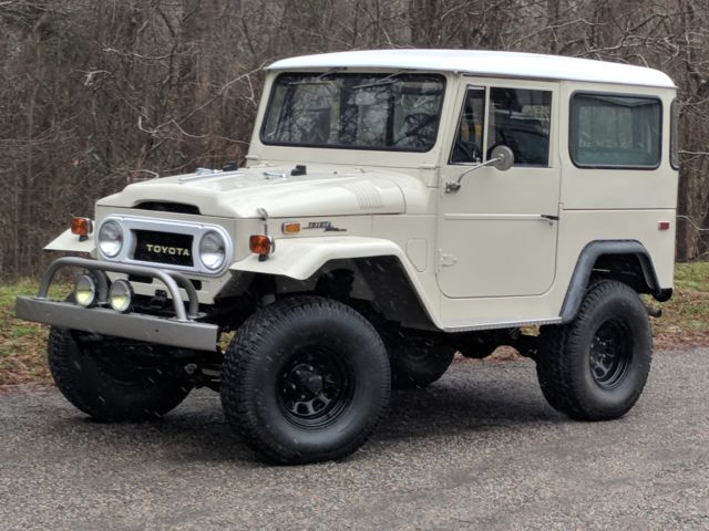 1971 Toyota Land Cruiser FJ40- Full frame off restoration. No Rust, inline 6 1971 Toyota Land Cruiser