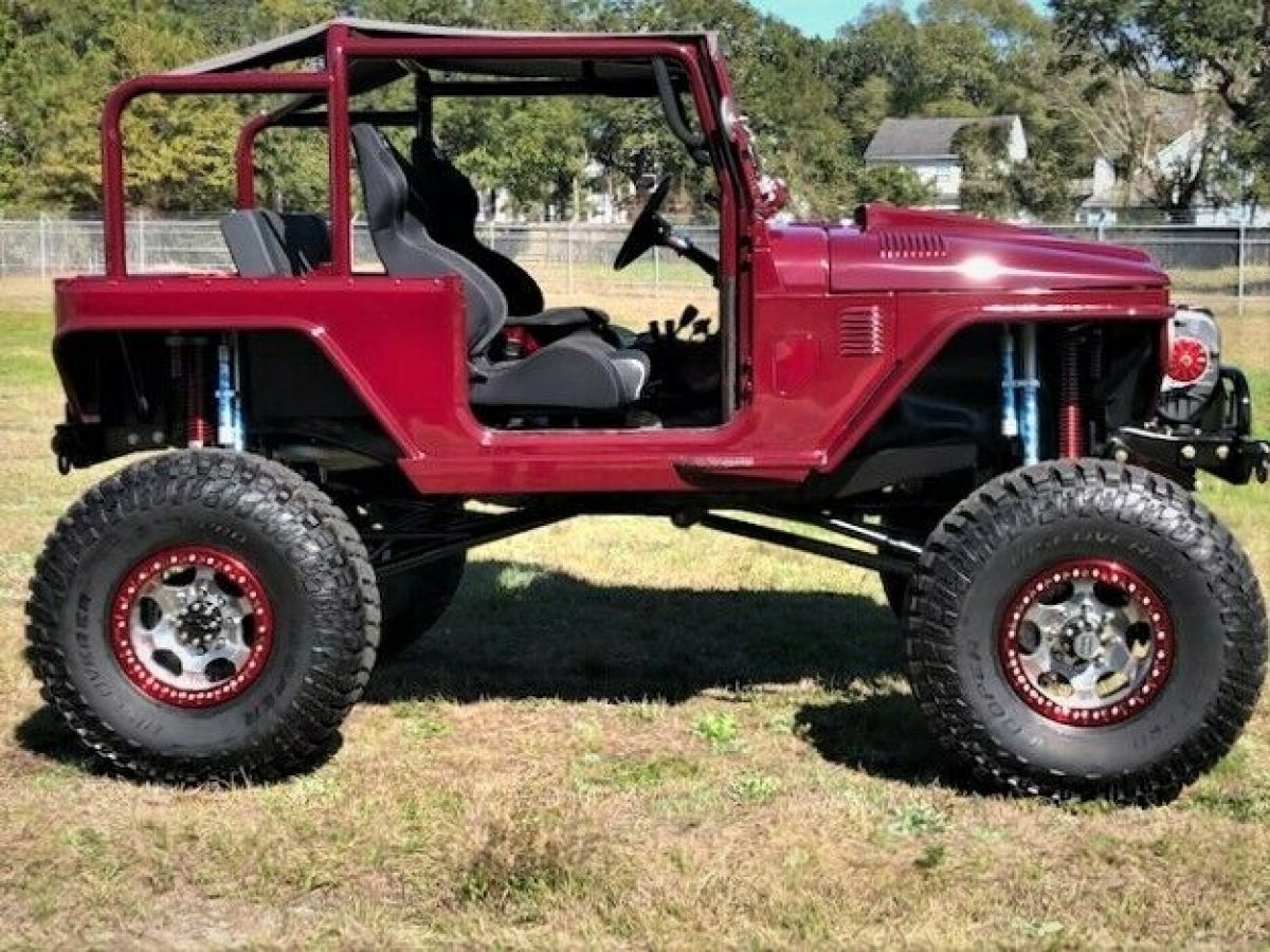 1971 Toyota Land Cruiser FJ40 - photo 3