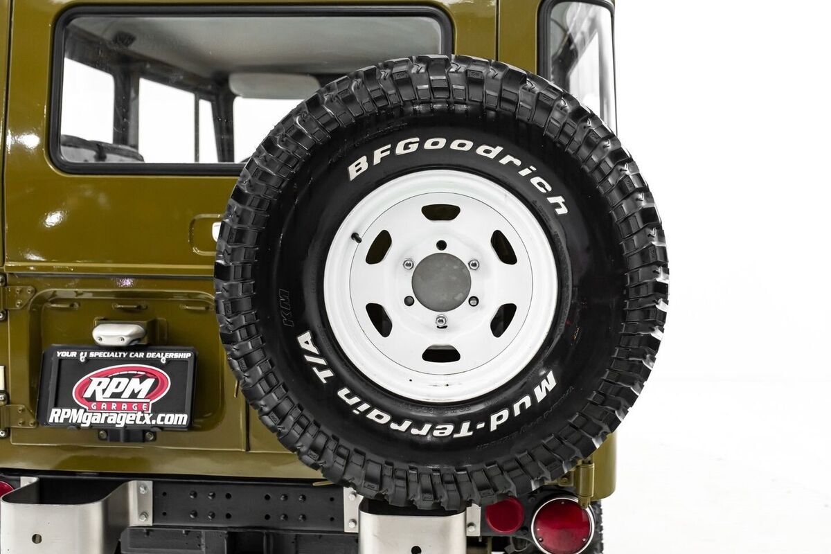 1971 Toyota Land Cruiser Recently Restored with Many Upgrades - photo 12