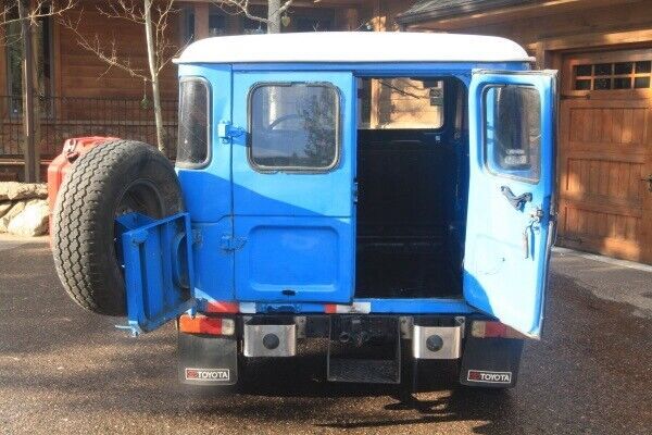 1971 Toyota Land Cruiser FJ40 6 cyl 4x4 SUV - photo 6