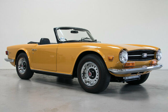 1971 Triumph TR-6 Petrol Injected Model