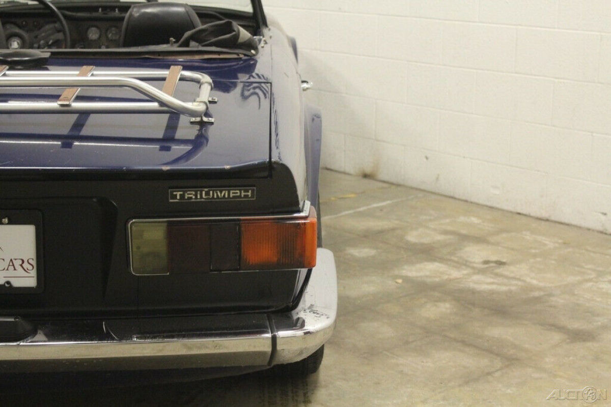 1971 Triumph TR-6 Convertible - photo 7