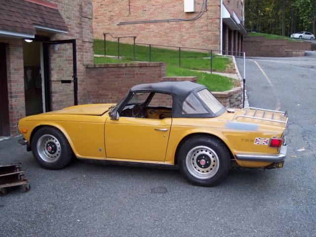 1971 Triumph TR-6 - photo 2