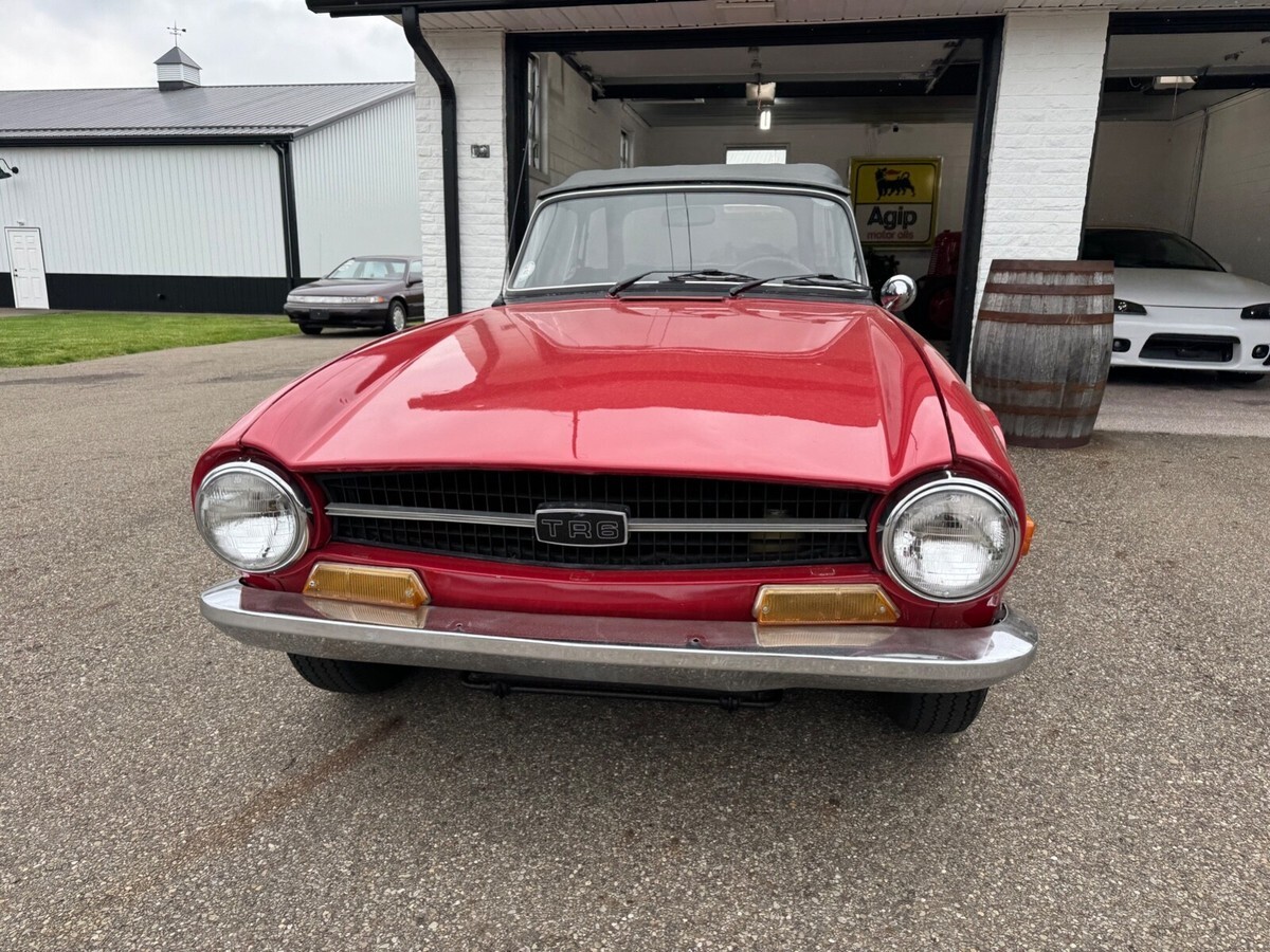 1971 Triumph TR-6 - photo 2