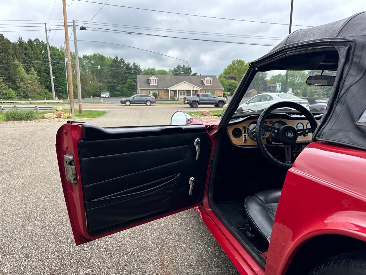 1971 Triumph TR-6 - photo 4
