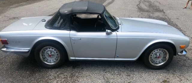1971 Triumph TR-6 - photo 12