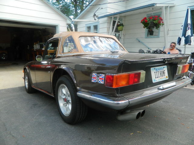 1971 Triumph TR-6 2 Door Convertible - photo 3