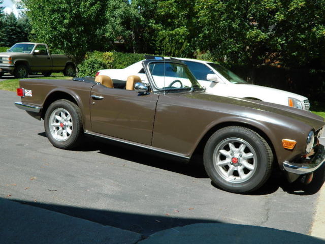 1971 Triumph TR-6 2 Door Convertible - photo 4