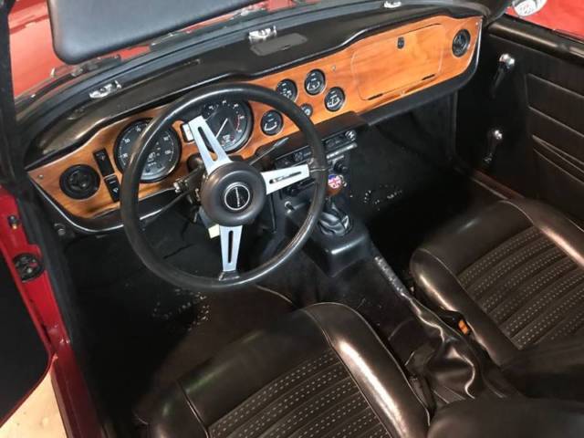 1971 Triumph TR-6 -- - photo 11