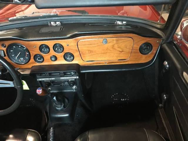 1971 Triumph TR-6 -- - photo 9