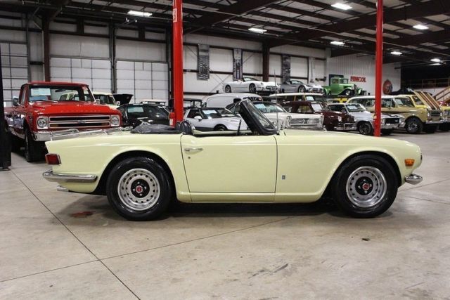 1971 Triumph TR-6 -- - photo 6