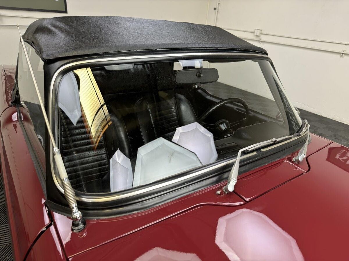 1971 Triumph TR-6 - photo 11