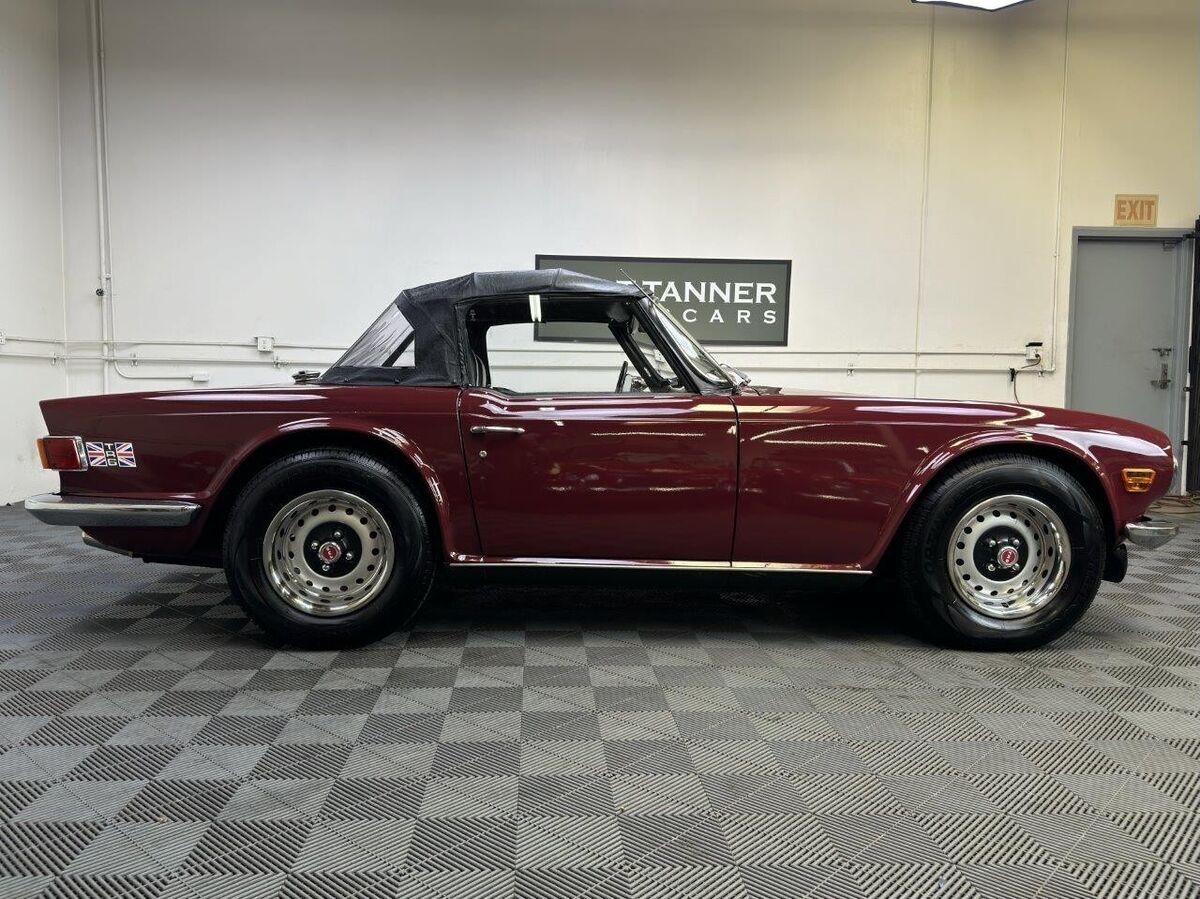 1971 Triumph TR-6 - photo 2