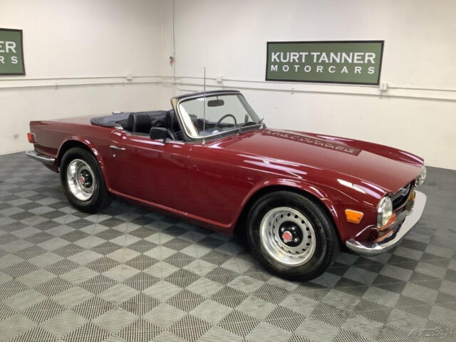 1971 Triumph TR-6 1971 TRIUMPH TR6. CLOTH TOP, TOP BOOT. 4-SPEED, STEEL WHEELS. - photo 8