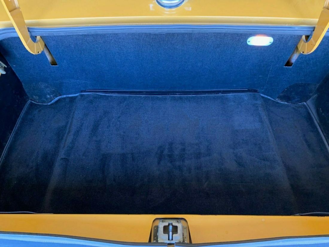 1971 Triumph TR-6 - photo 11