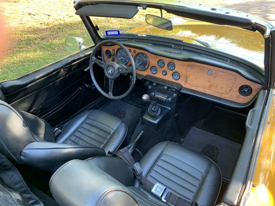 1971 Triumph TR-6 - photo 6