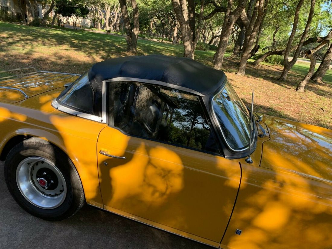 1971 Triumph TR-6 - photo 9