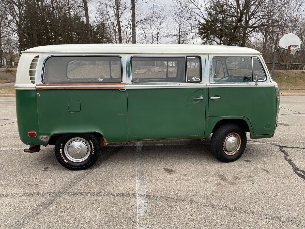 1971 Volkswagen Bus/Vanagon Deluxe - photo 6