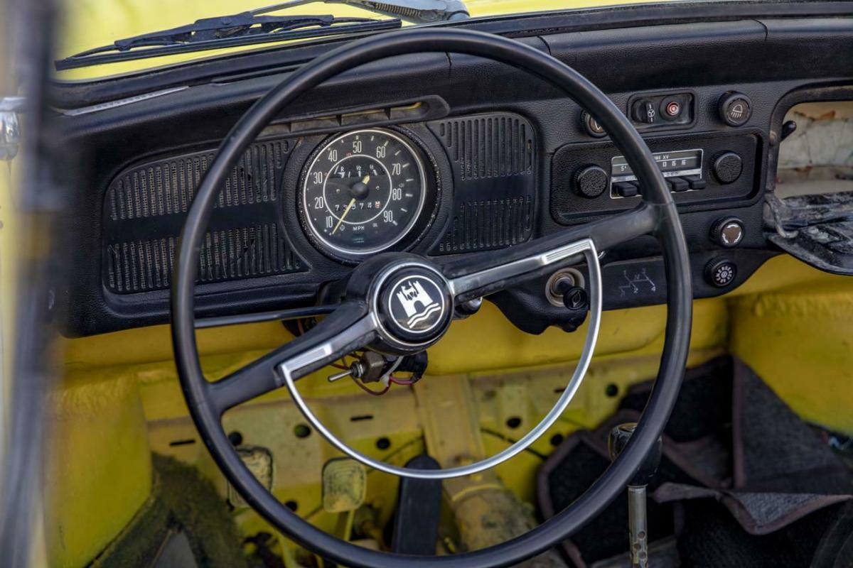 1971 Volkswagen Beetle - Classic Convertible - photo 10