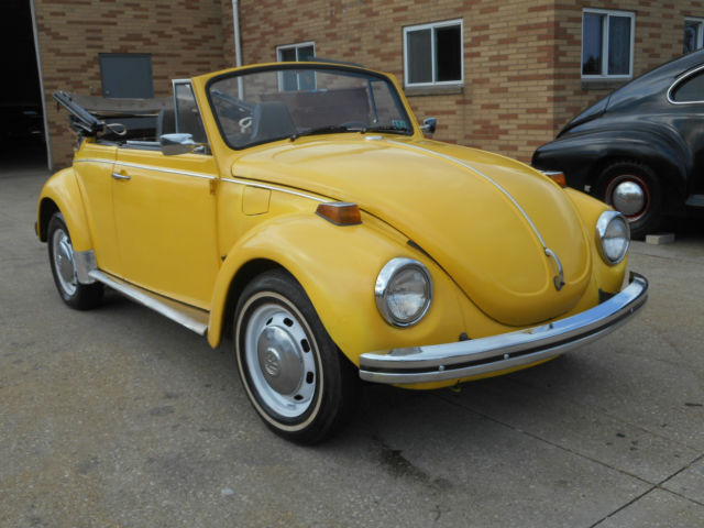 1971 Volkswagen Beetle - Classic 2-door beetle convertible - photo 2
