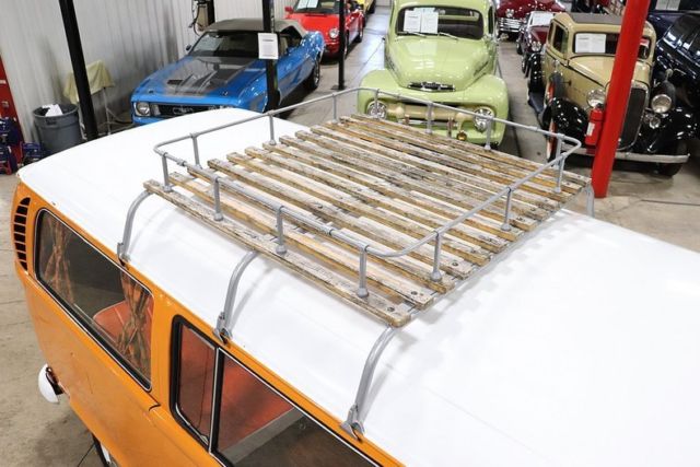 1971 Volkswagen Bus/Vanagon -- - photo 10