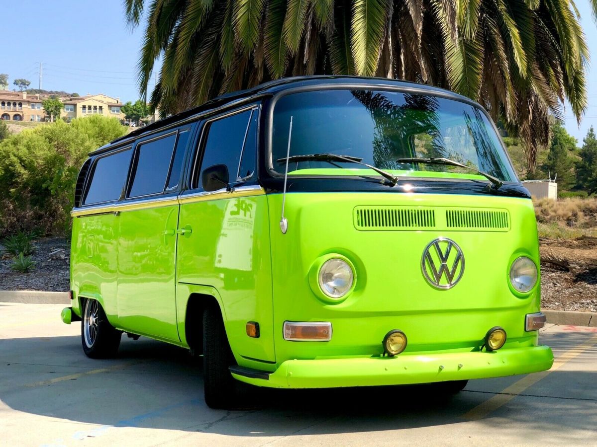 1971 Volkswagen Bus - photo 3