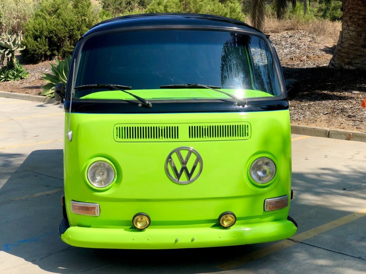 1971 Volkswagen Bus - photo 9