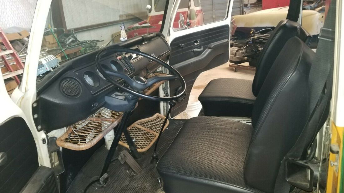 1971 Volkswagen Bus/Vanagon Camper - photo 10