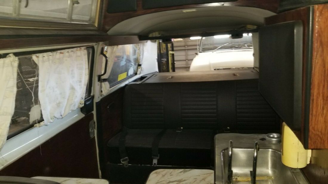 1971 Volkswagen Bus/Vanagon Camper - photo 11