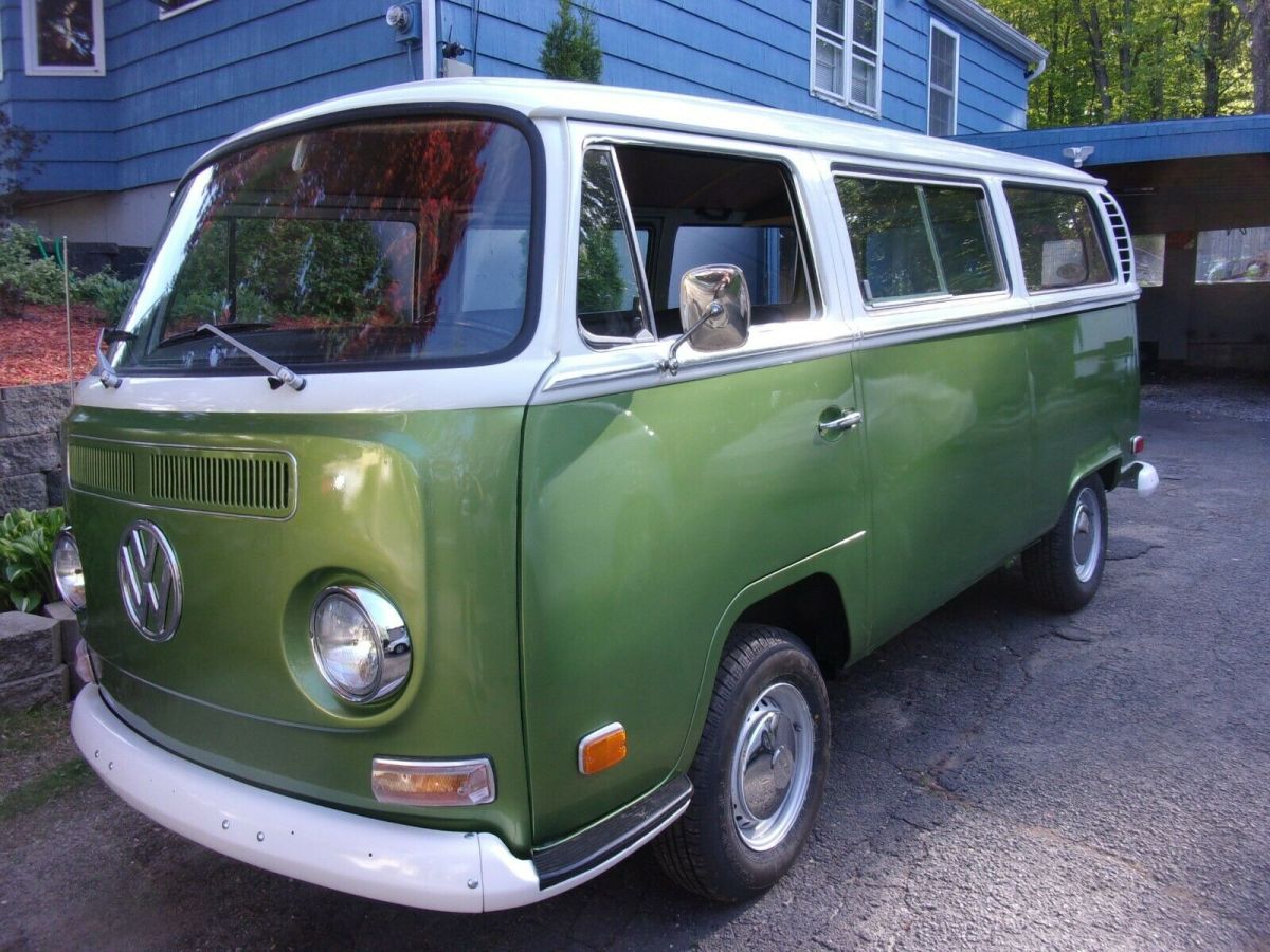 1971 Volkswagen Bus/Vanagon Deluxe - photo 2