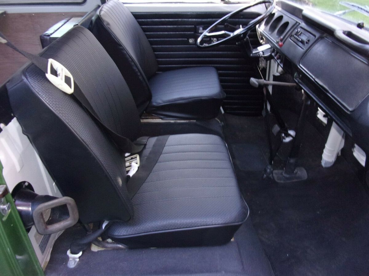 1971 Volkswagen Bus/Vanagon Deluxe - photo 9