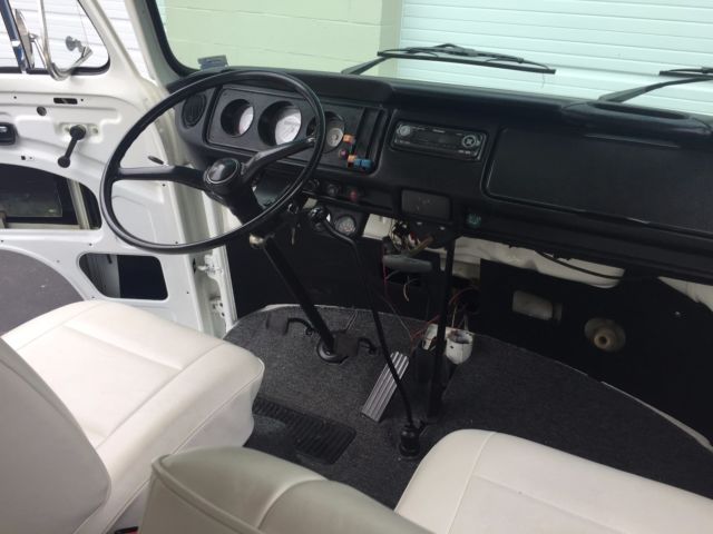 1971 Volkswagen Bus/Vanagon - photo 7