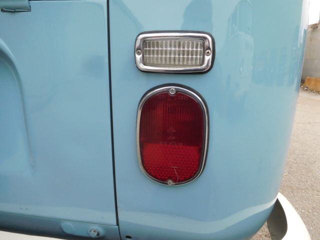 1971 Volkswagen Bus/Vanagon blue/white - photo 9