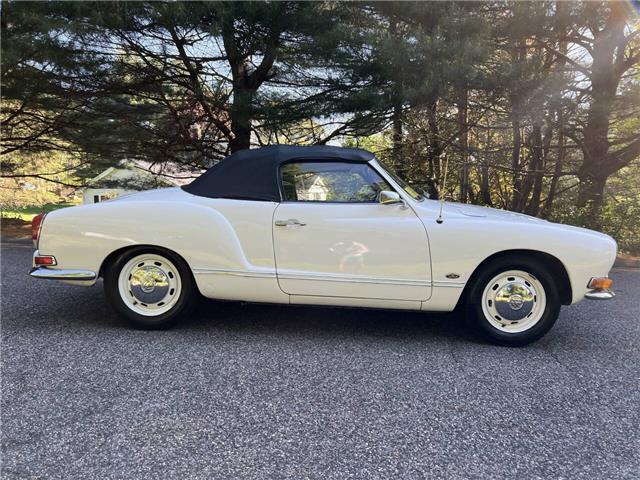 1971 Volkswagen Karman Ghia Convertible - photo 12