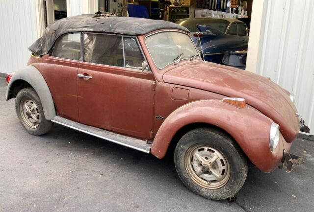 1971 VOLKSWAGEN KARMANN CONVERTIBLE FOR PARTS OR RESTORE, MOSTLY COMPLETE 1971 Volkswagen Beetle - Classic