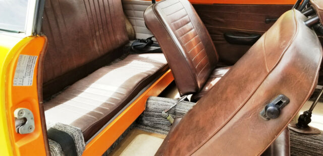 1971 Volkswagen Karmann Ghia -- - photo 4