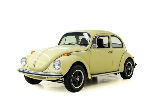 1971 Volkswagen Super Beetle 35168 Miles Shantung Yellow Coupe 1600 cc 4-Spd Ma 1971 Volkswagen Beetle-New --
