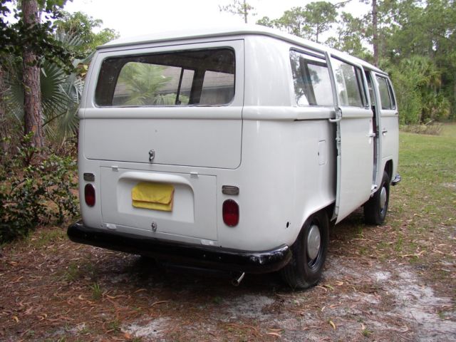 1971 Volkswagen Type 2 - photo 3