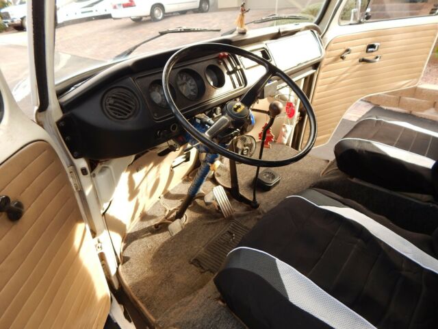 1971 Volkswagen Bus/Vanagon Transporter - photo 8