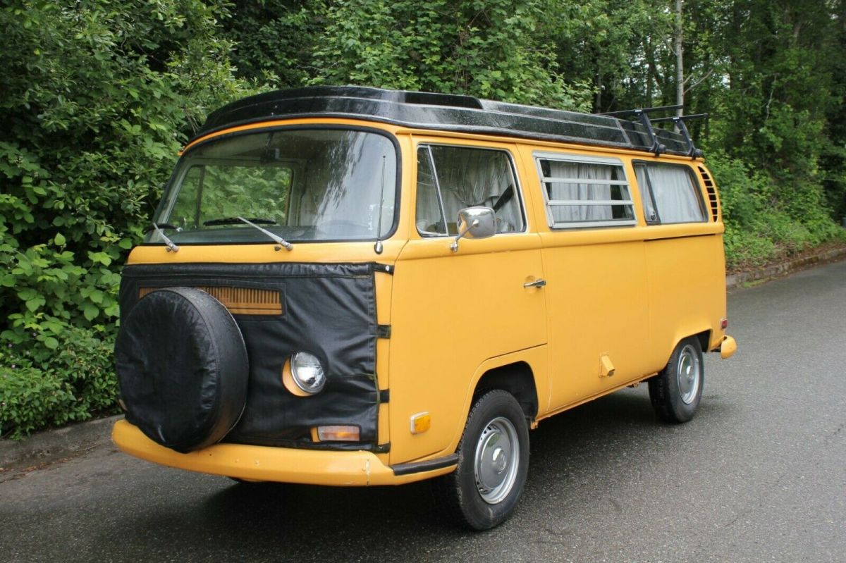 1971 Volkswagen Type 2 Bus, New Interior, Superb Condition 1971 Volkswagen Bus/Vanagon