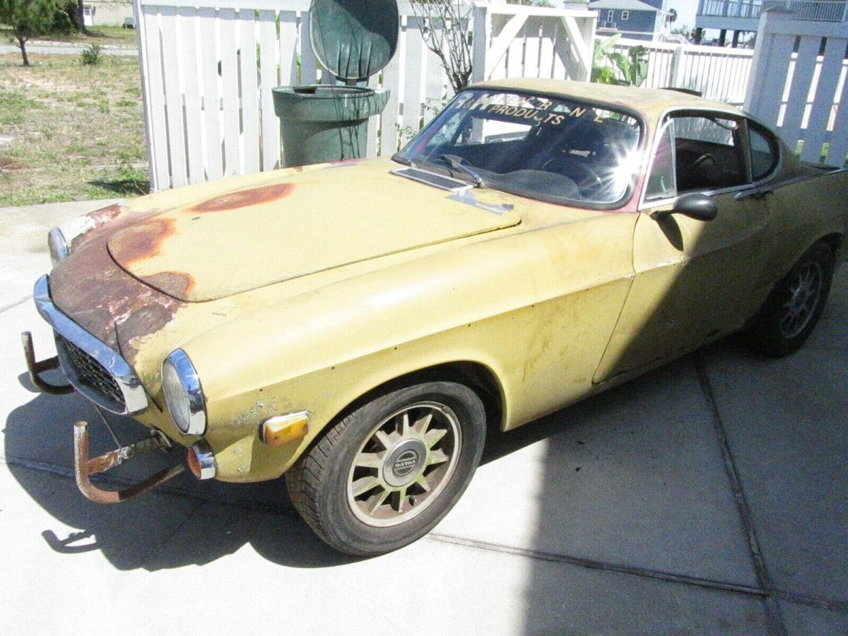 1971 Volvo P1800