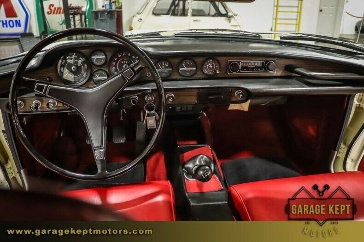 1971 Volvo 1800E Sports Coupe - photo 4