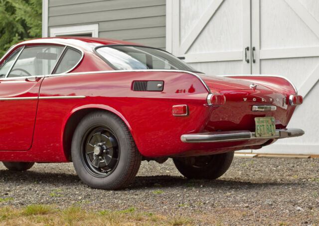 1971 Volvo 1800E Original Red 46 Color P1800 Driver - photo 10