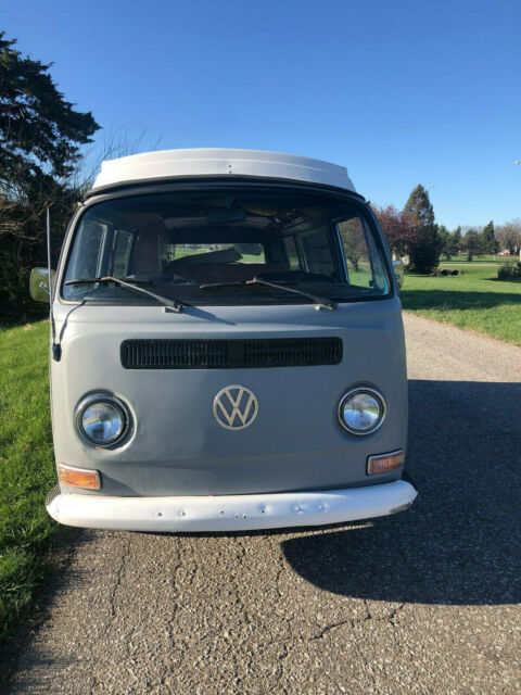 1971 VW bus in good running condition 1971 Volkswagen Bus/Vanagon Kombi