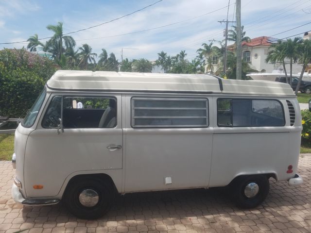 1971 Volkswagen Bus/Vanagon Westfalia Pop Top Camper - photo 5