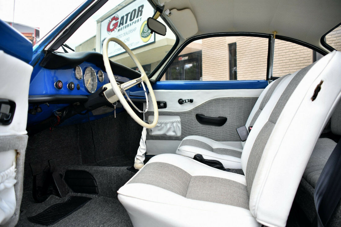 1971 Volkswagen Karmann Ghia - photo 11