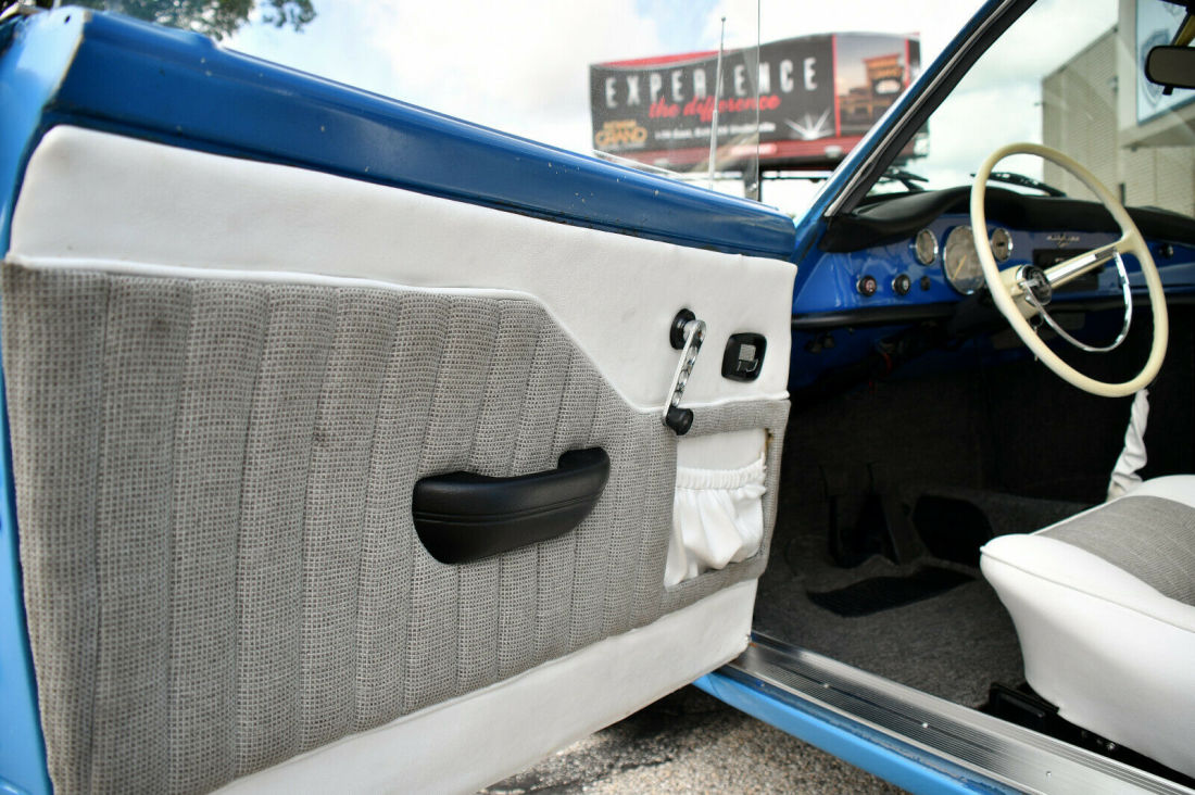 1971 Volkswagen Karmann Ghia - photo 8
